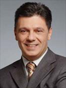 Dr. Семих Аки, доктор медицины